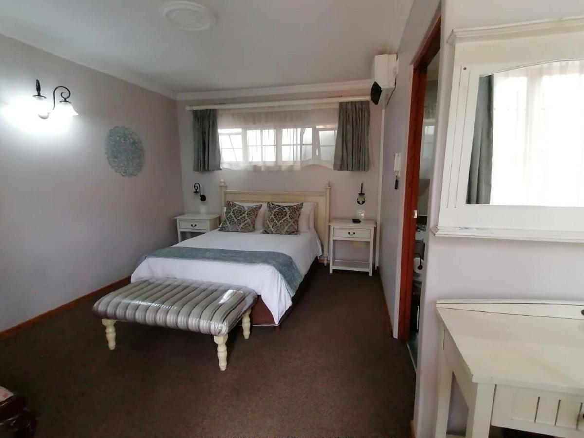 Van Dykshuis Guest House Хейдельберг Экстерьер фото