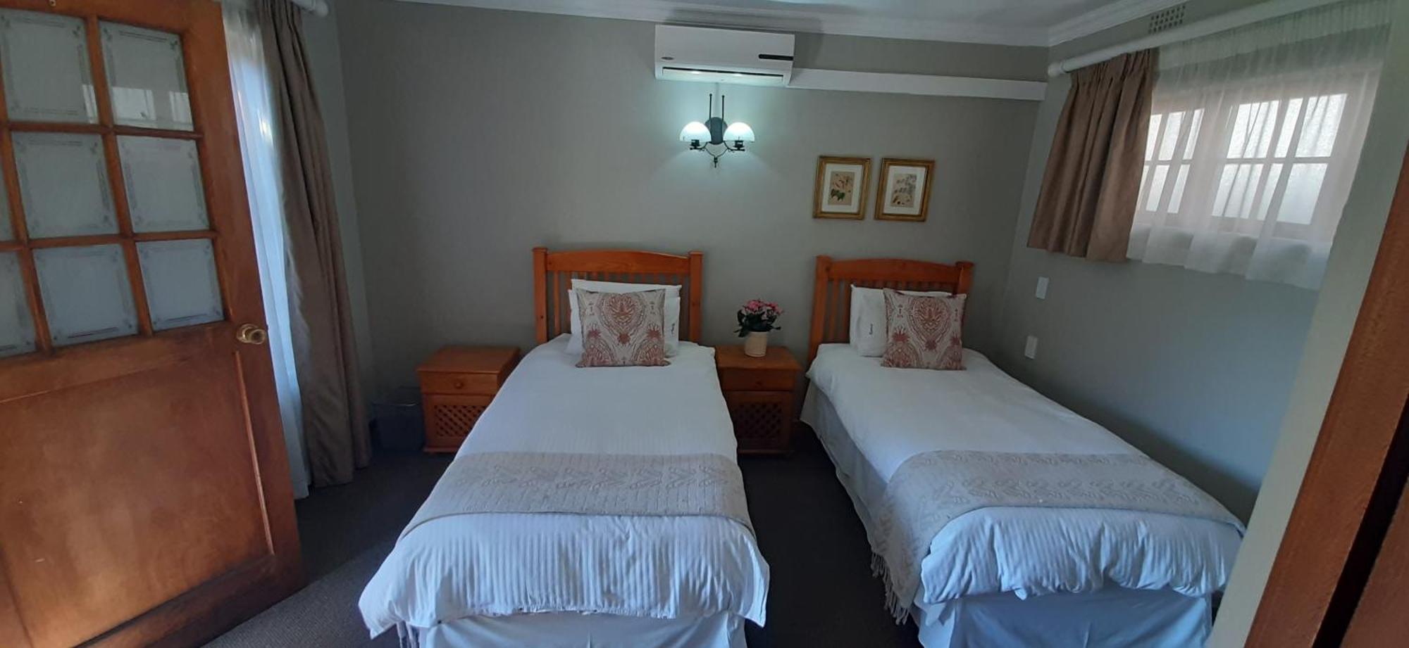 Van Dykshuis Guest House Хейдельберг Экстерьер фото
