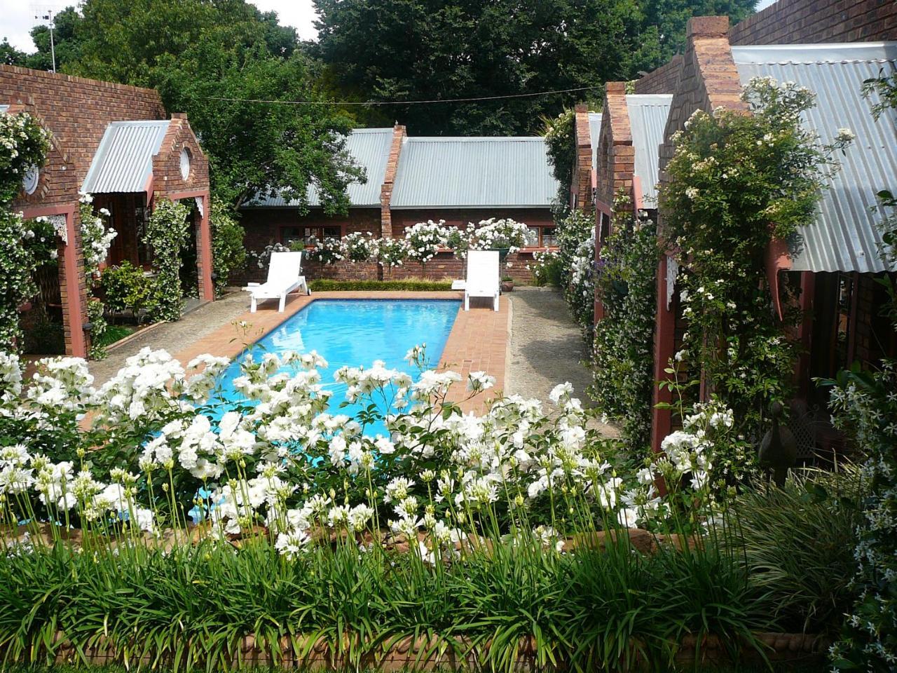 Van Dykshuis Guest House Хейдельберг Экстерьер фото
