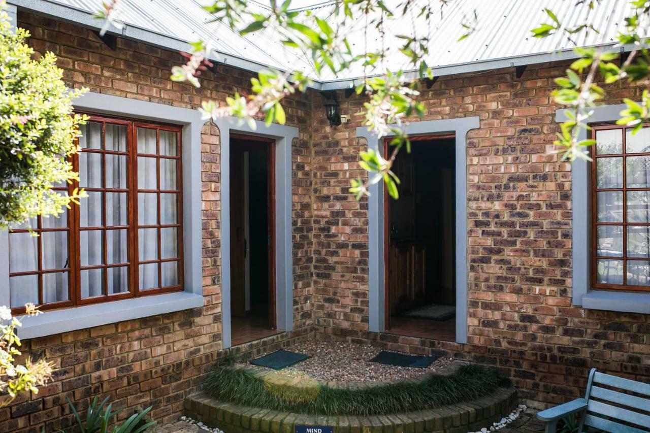 Van Dykshuis Guest House Хейдельберг Экстерьер фото